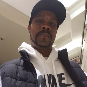 Meet your Posher, Cliff